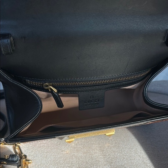 GUCCI Medium GG Supreme Osiride Python Trim Top Handle Bag - Picture 11 of 16